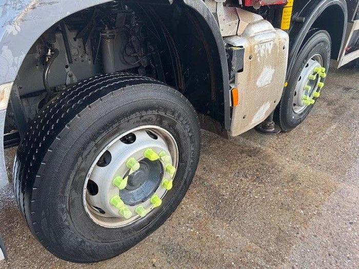 Used 2019 (19) DAF CF410 8x4 Steel Tipper Grab