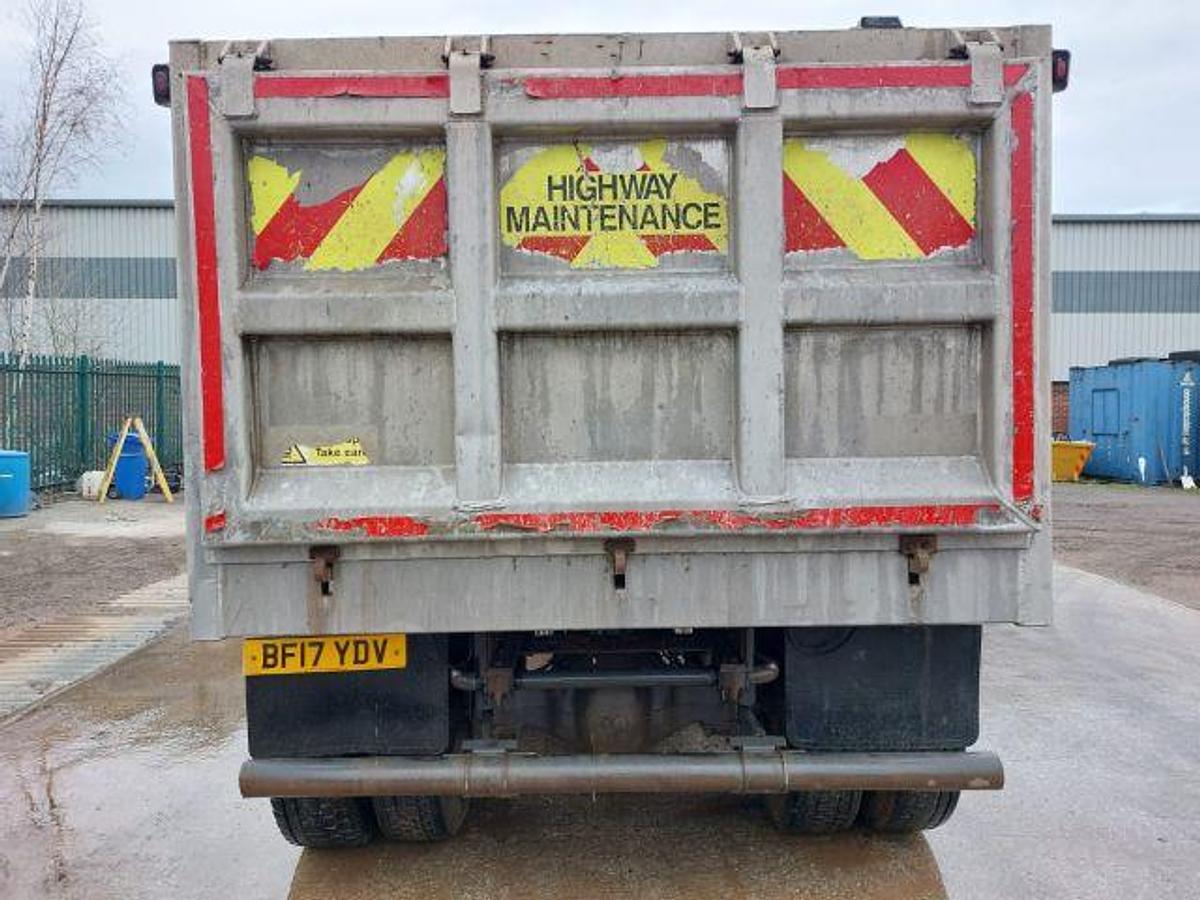 Used 2017 (17) Volvo FMX420 8x4 Alloy Tipper