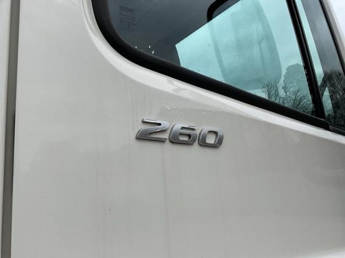 Used 2021 DAF CF260 4x2 Boxvan