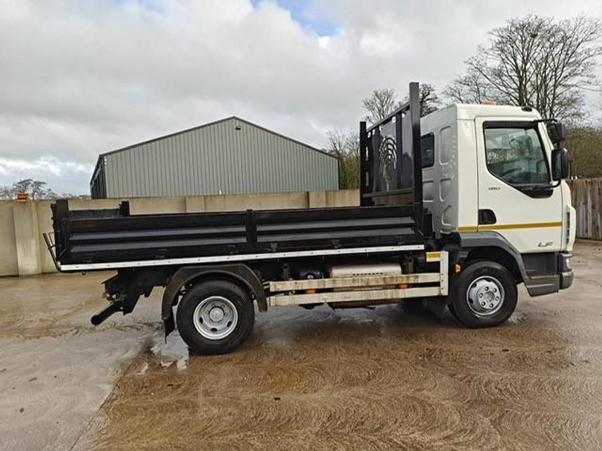Used 2022 DAF LF180 4x2 Dopside Tipper
