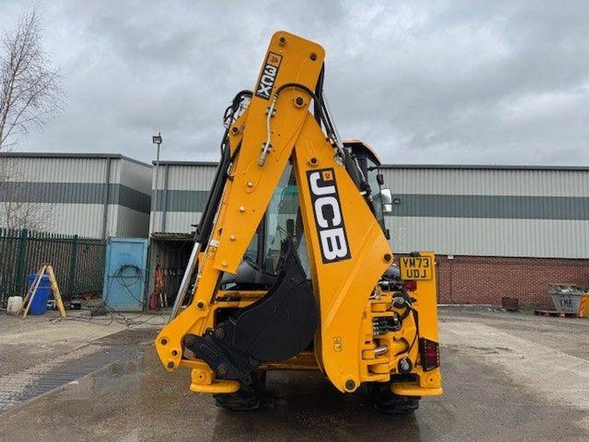 Used 2024 JCB 3CX Sitemaster Backhoe Loader