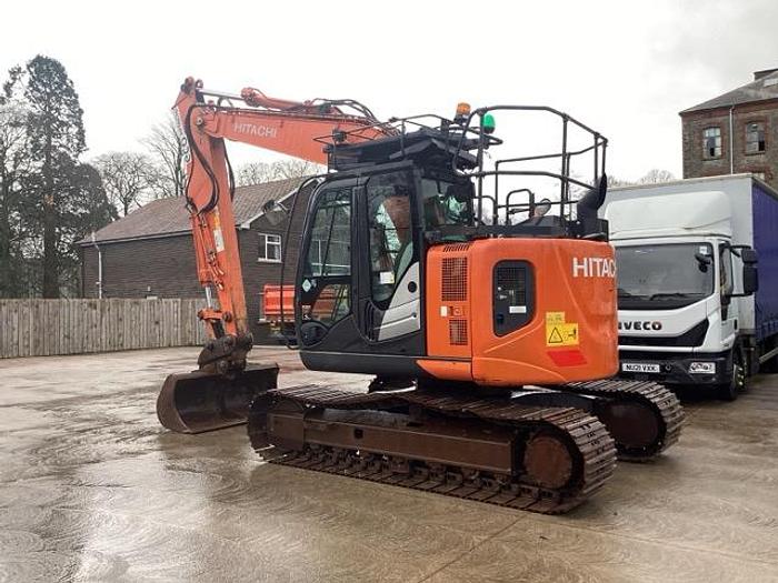 Used 2019 Hitachi ZX135US-6 Tracked Excvator