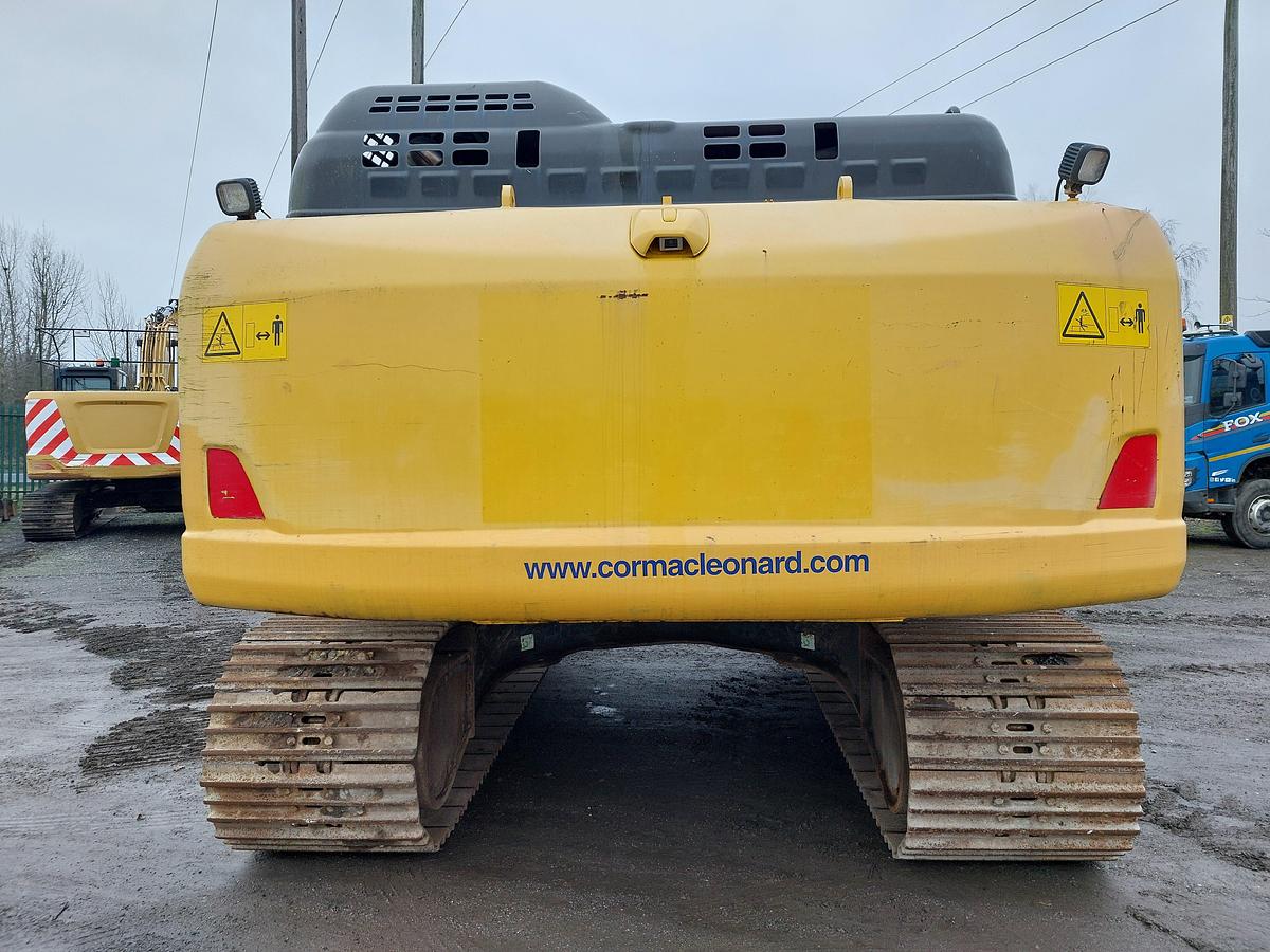 Used 2018 Komatsu PC360LC-11 Tracked Excavator