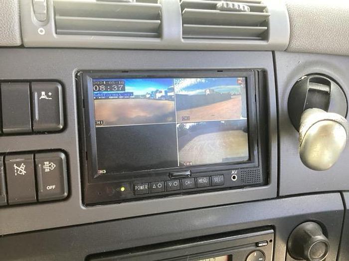 Used 2017 (67) DAF CF370 6x2 Rearlift 26T Beavertail