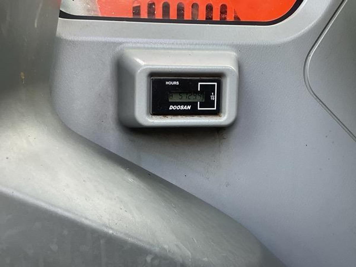Used 2017 Doosan DX140LCR-5 Tracked Excavator