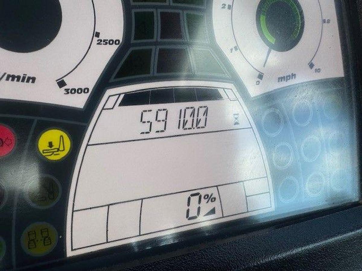 Used 2015 Bomag BW216 DH-4i Single Drum Vibrating Roller