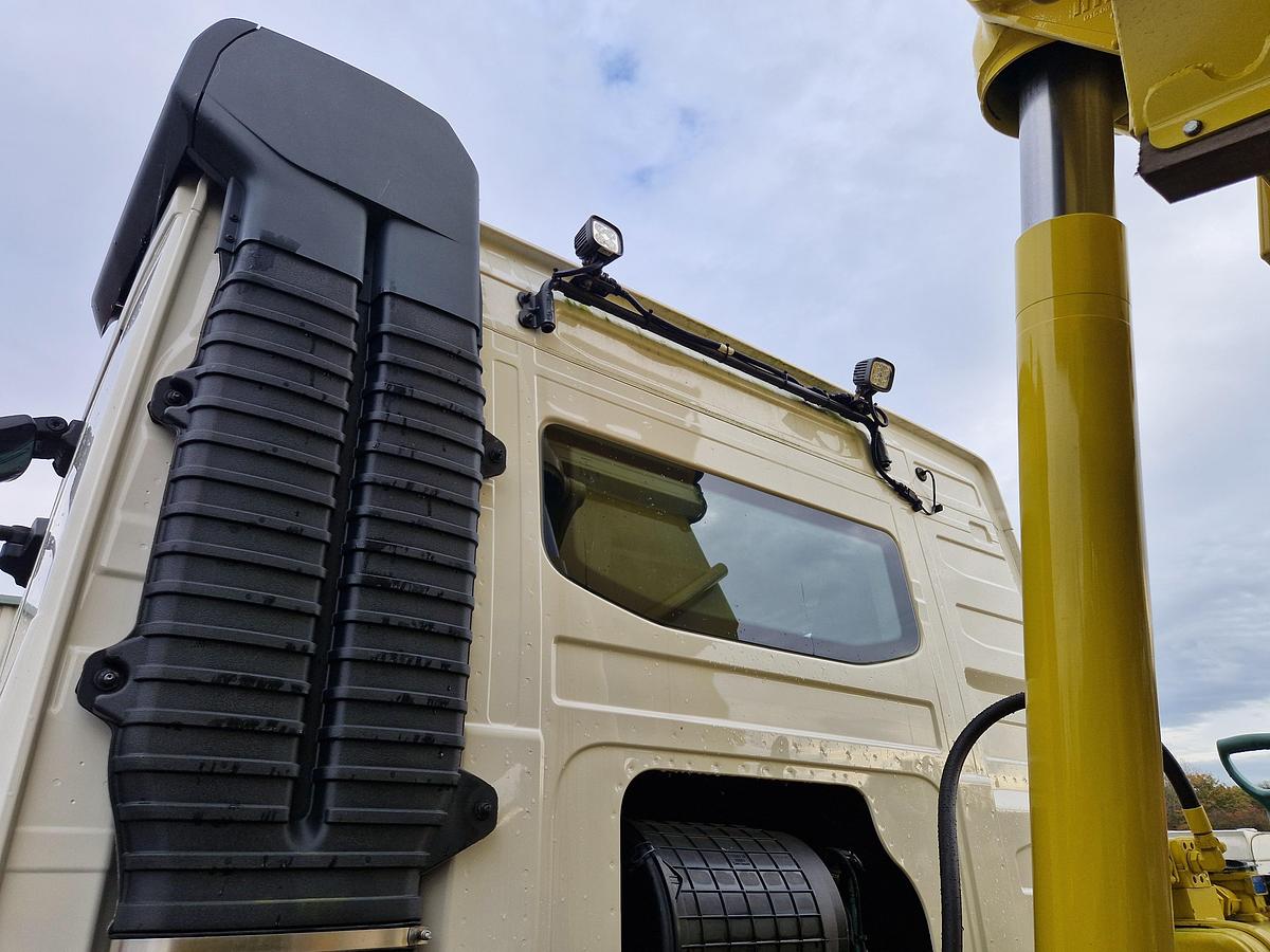 Unregistered Volvo FMX460 8x4 Steel Tipper (Choice Of 6)