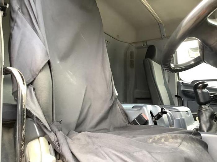 Used 2007 Hino 700 Series 8x4 Tipper