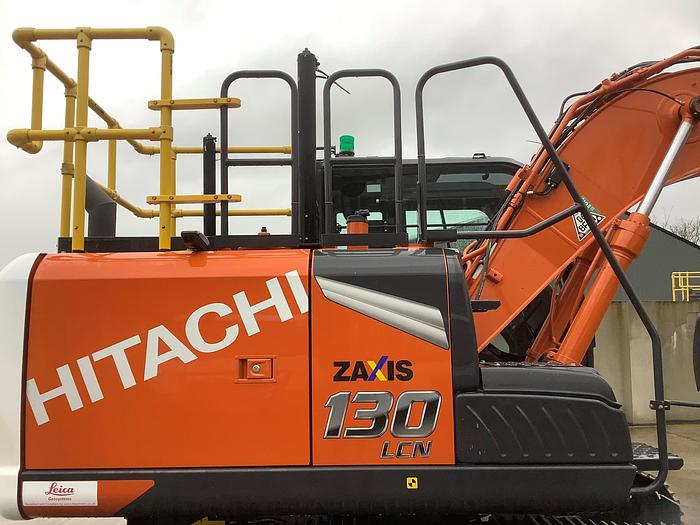 ７　　130セット ZX130-7 Medium Excavators - HitachiCM Europe