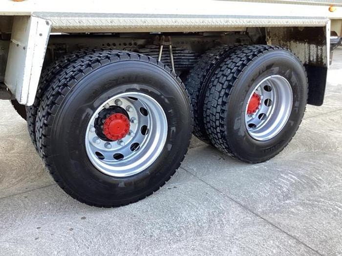 Used 2017 Volvo FMX460 8x4 Steel Tipper