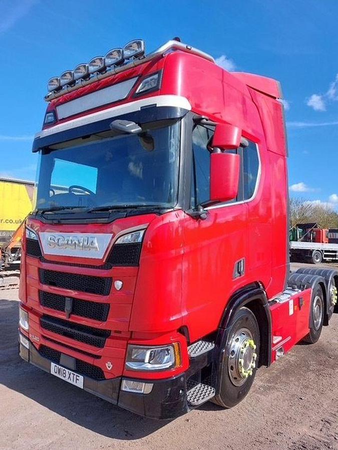 Used 2018 (18) Scania R520 V8 6x2 Rearlift