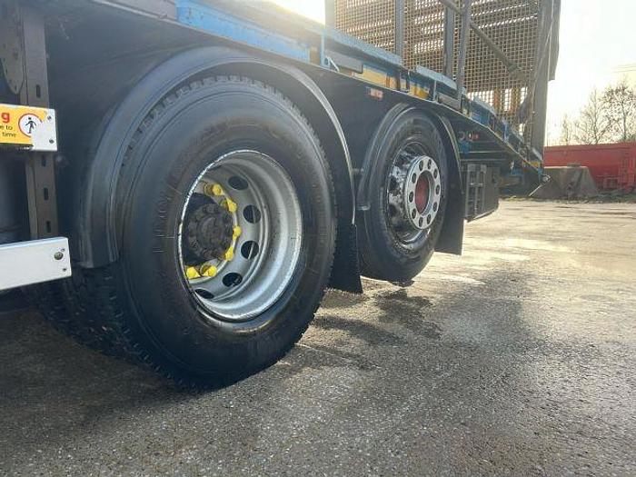 Used 2017 (17) DAF CF400 8x2 Rearlift Beavertail