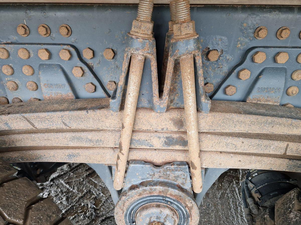 Used 2016 Volvo FMX420 8x4 Steel Tipper