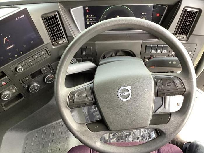 Used 2023 Volvo FMX420 8x4 Tipper