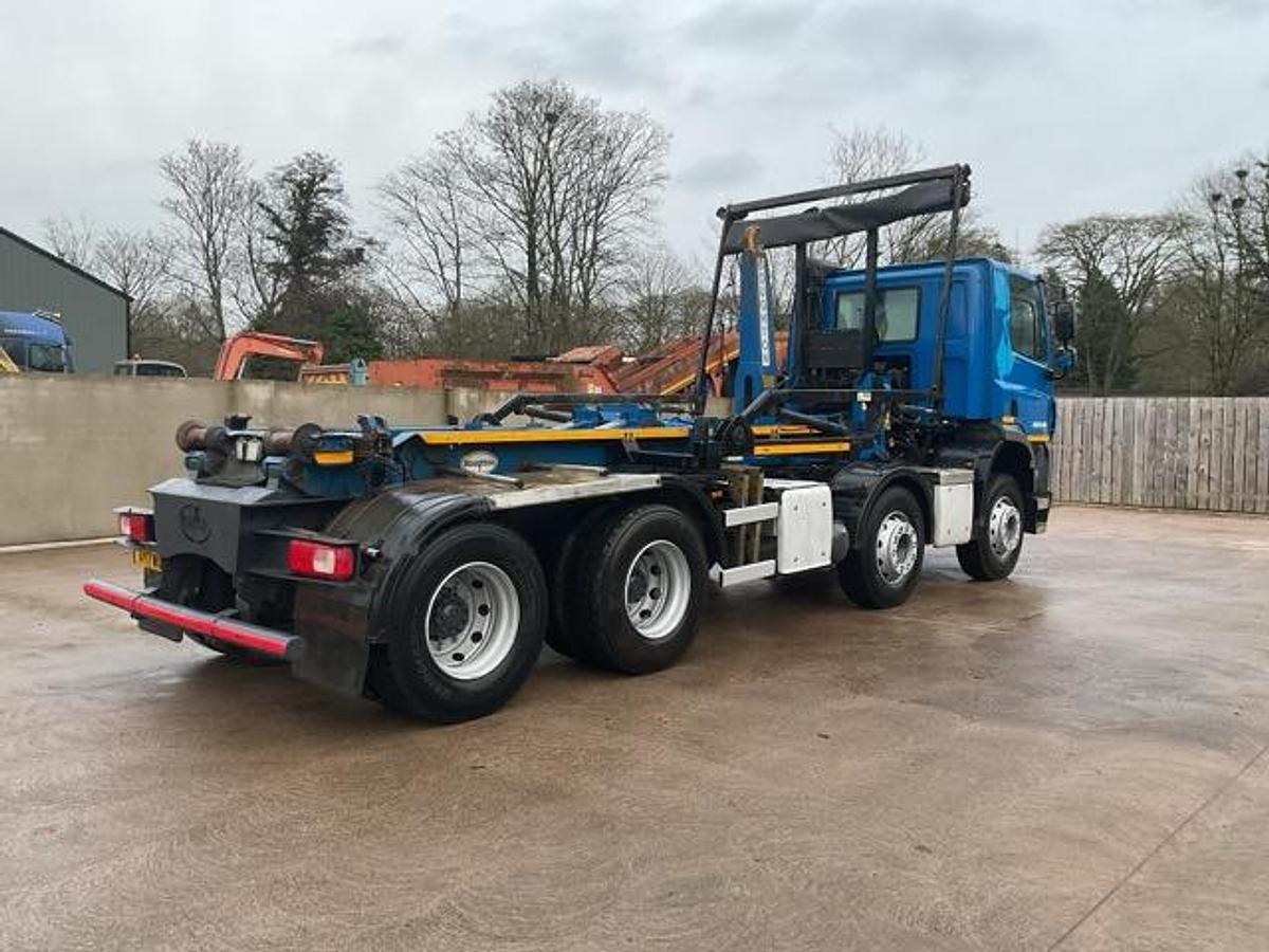 Used 2017 DAF CF440 8x4 Hookloader