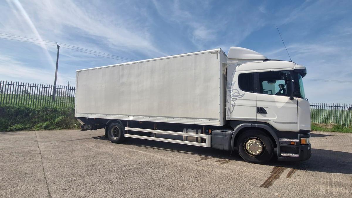 Used 2016 Scania G250 4x2 Boxvan