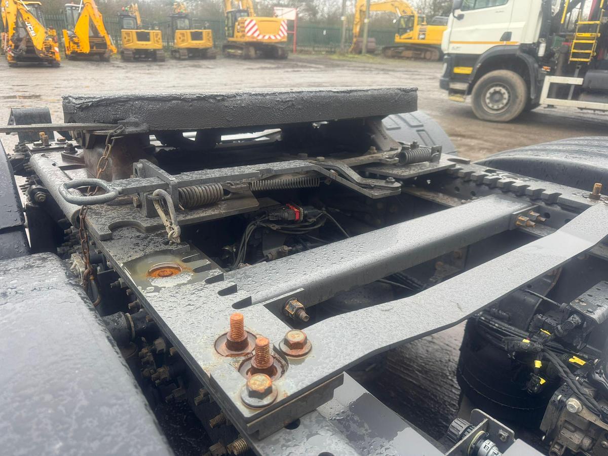 Used 2020 (20) Volvo FM460 G/T 6x2 Midlift