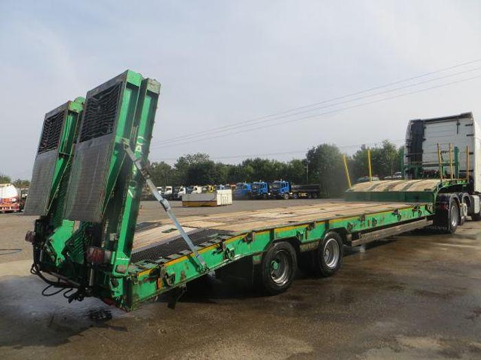 Used 2015 Montracon Twin Axle Step Frame Trailer