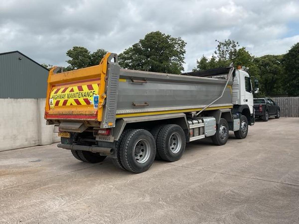 Used 2021 Volvo FMX420 8x4 Steel Tipper. Choice