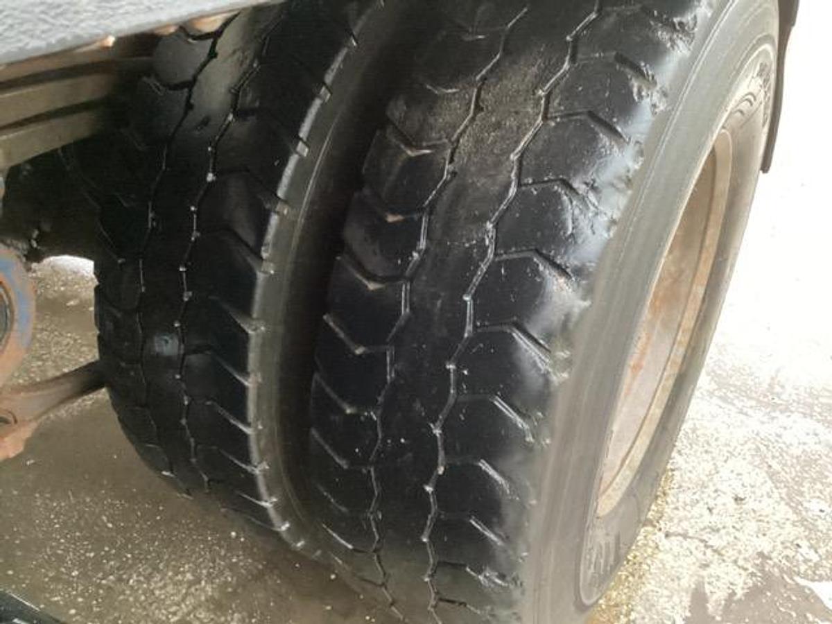 Used 2016 Renault C430 8x4 Concrete Mixer