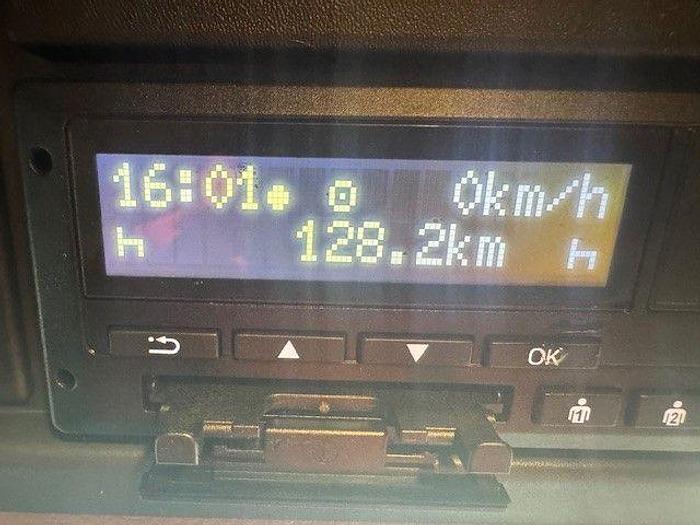 Unused 2023 (73) DAF LF230 4x2 18T Box