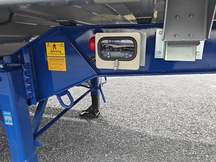 Used 2024 Weightlifter 73cyd Plankside Tipping Trailer