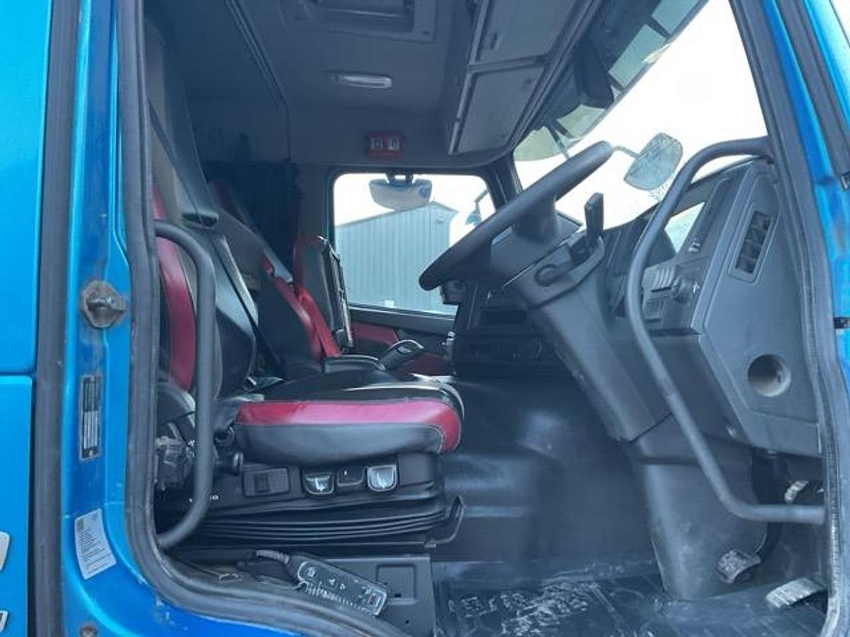 Used 2016 Volvo FMX460 6x2 Tag Axle