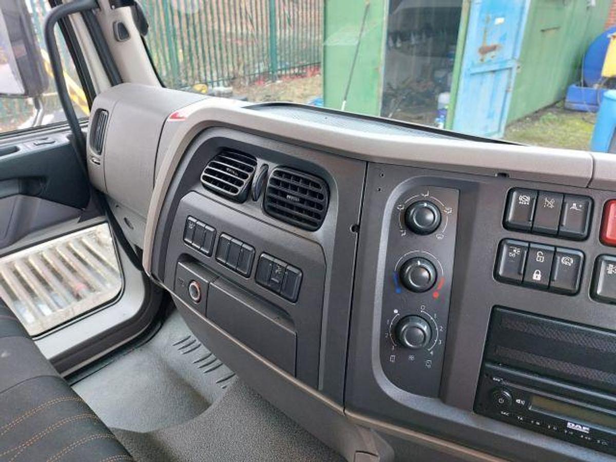 Used 2024 (74) DAF LF260 4x2 18T Curtainsider