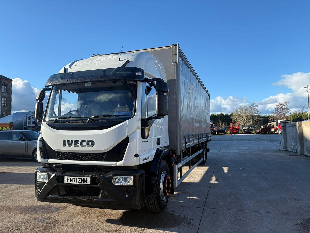 Used 2021 Iveco 180E250 18T Curtainsider