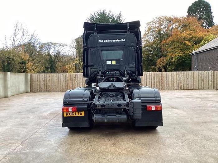Used 2016 Mercedes Actros 2543 6x2 Tractor Unit