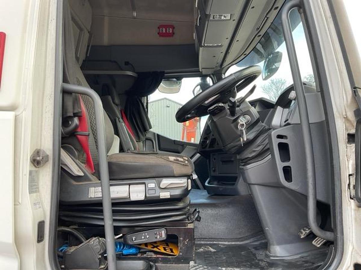 Used 2015 Renault T460 6x2 Tractor Unit