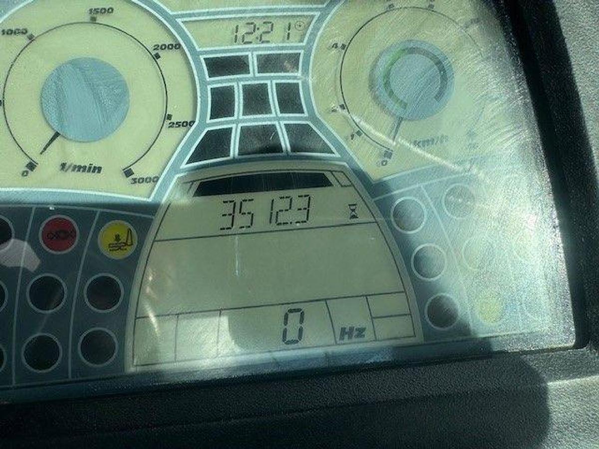 Used 2014 Bomag BW213 DH-4 Single Drum Vibrating Roller