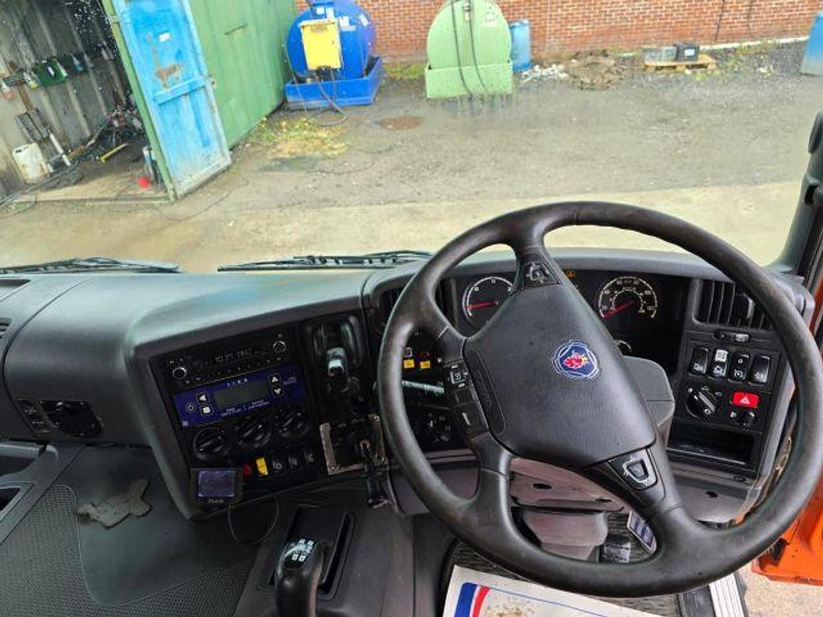 Used 2014 (64) Scania P370 8x4 Steel Tipper