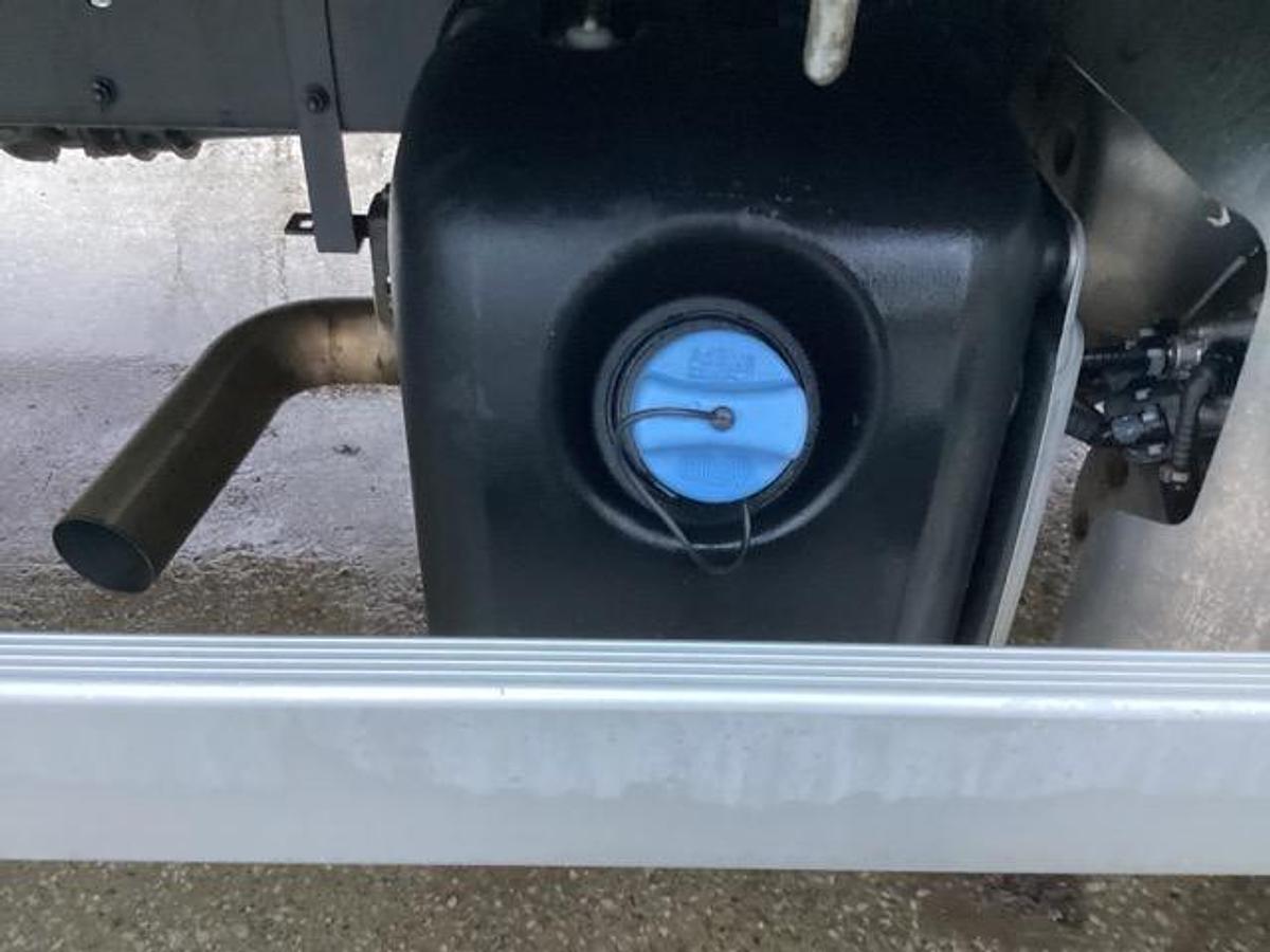 Used 2023 (73) DAF LF230 4x2 18T Dropside Flatbed