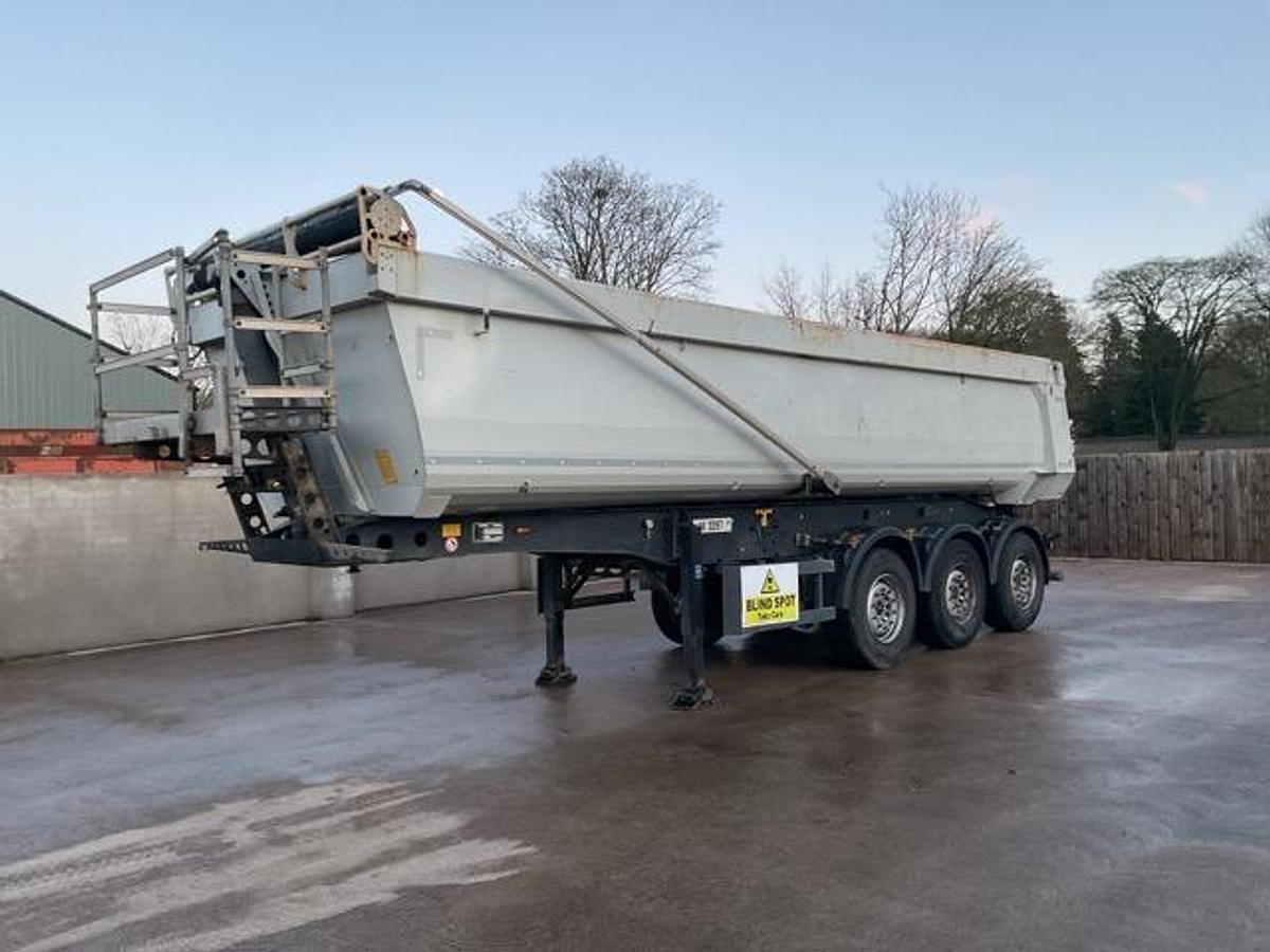 Used 2019 Schmitz Cargobull Tri Axle Tipping Trailer