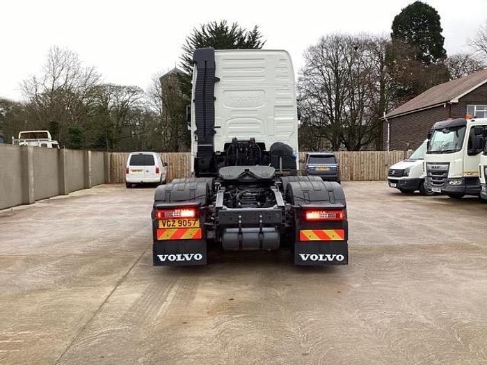Used 2022 Volvo FH540 6x4 Rear Lift Double Drive