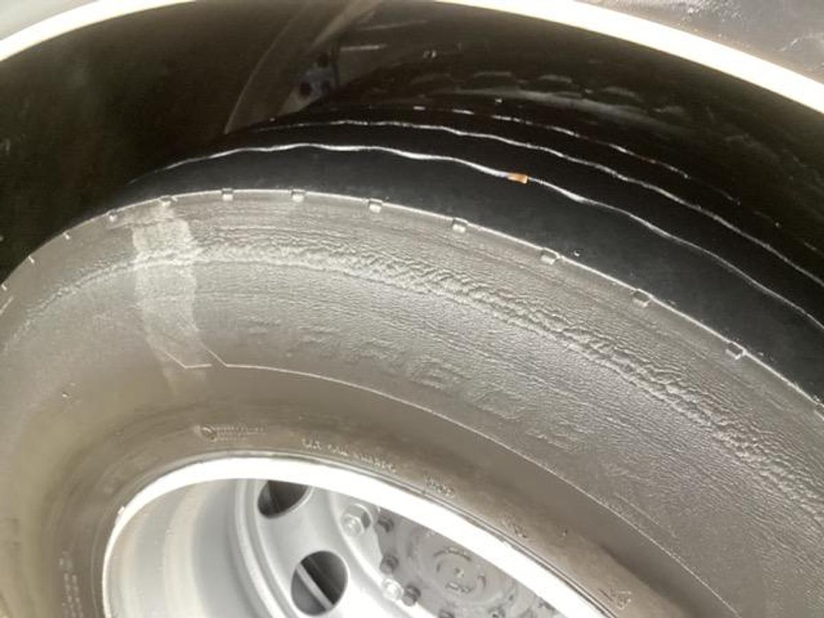 Used 2018 (68) Volvo FL280 4x2 18T Skiploader