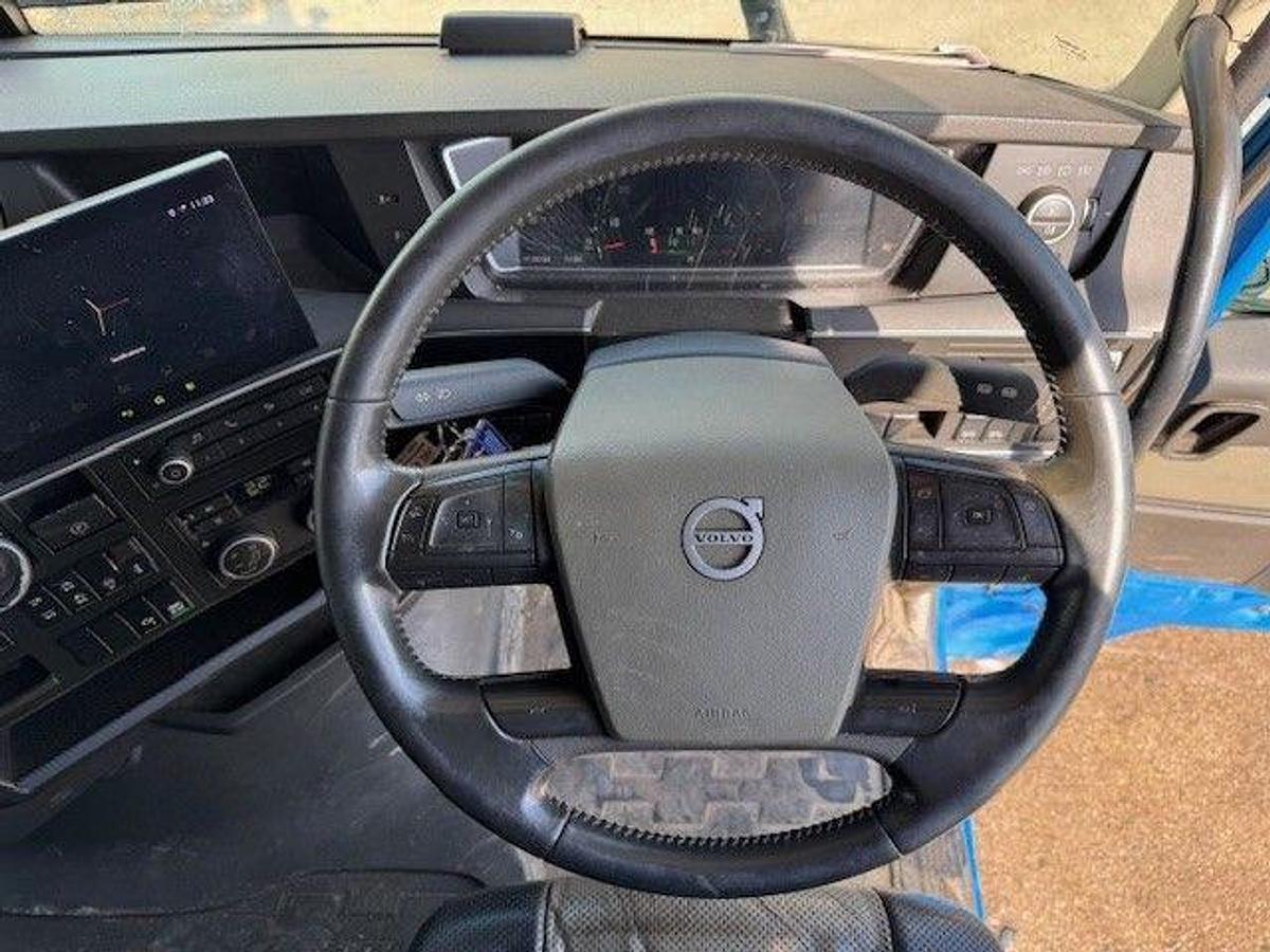 Used 2021 (71) Volvo FH540 G/T 6x4 Double Driver Rearlift Tag