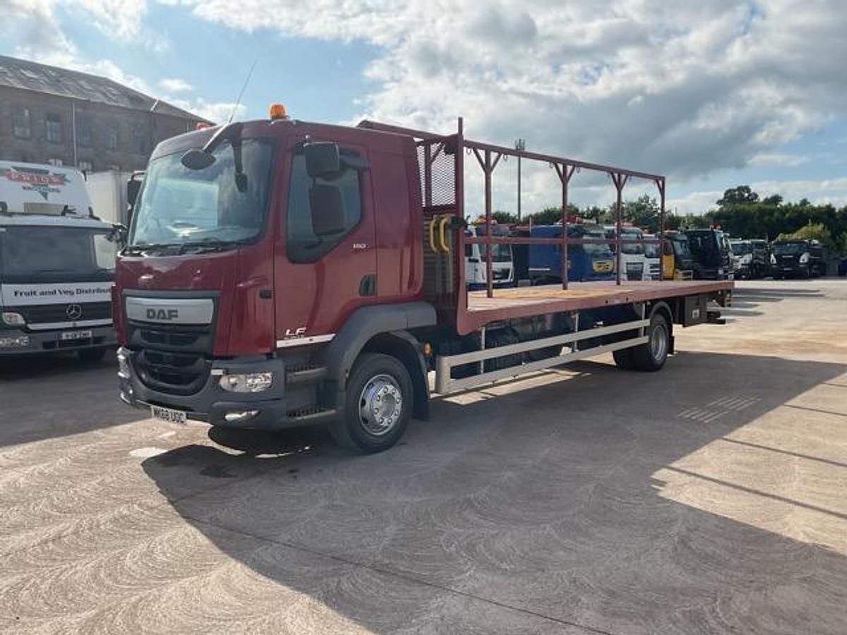Used 2018 (68) DAF LF180 4x2 14T Flatbed