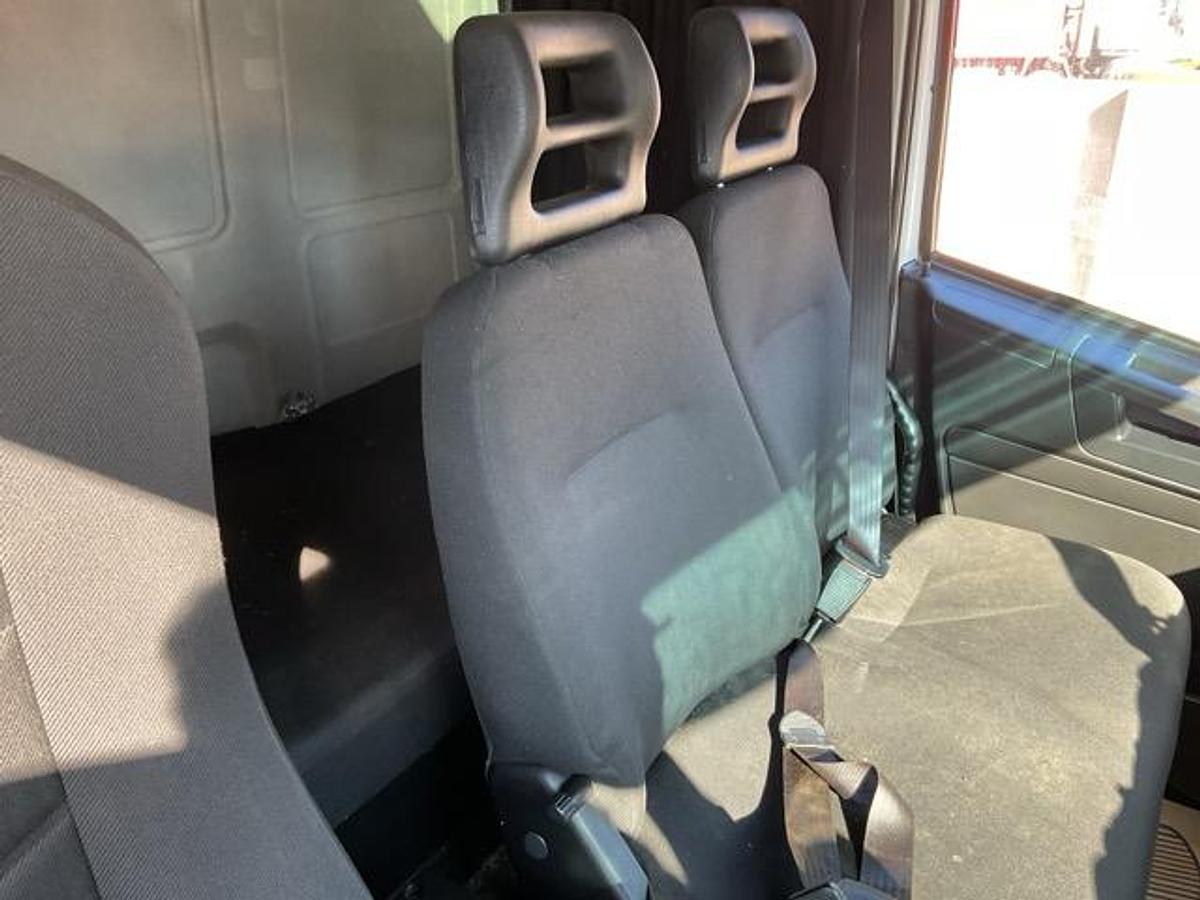 Used 2019 Iveco 180E250 18T Boxvan