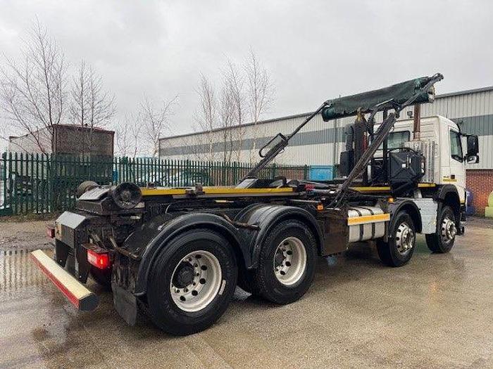 Used 2016 (16) Volvo FM410 8x4 Hookloader