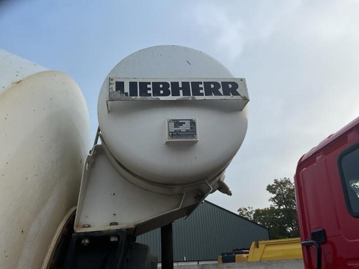 Used 2016 Scania P320 6x4 Concrete Mixer