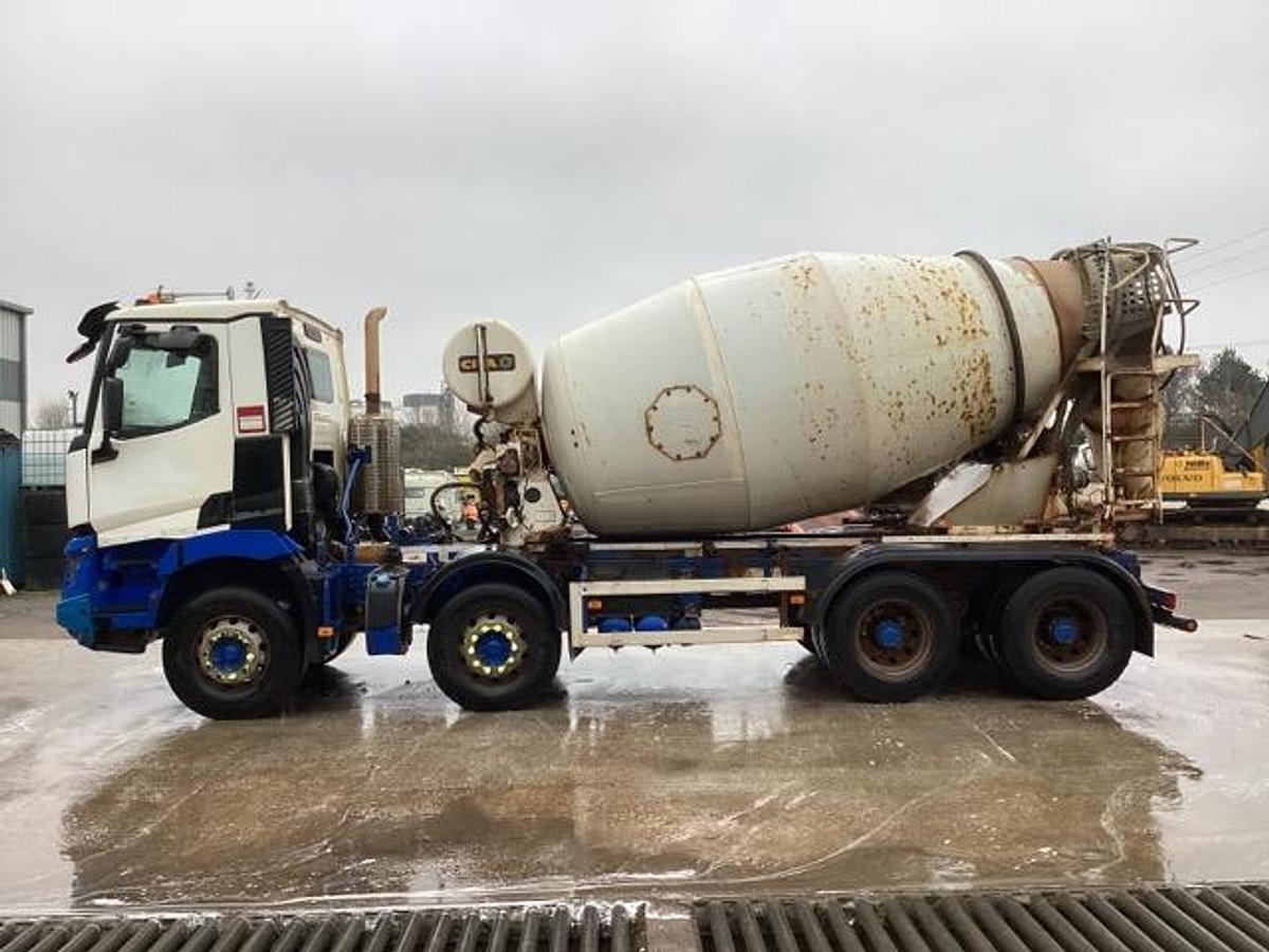 Used 2016 Renault C430 8x4 Concrete Mixer