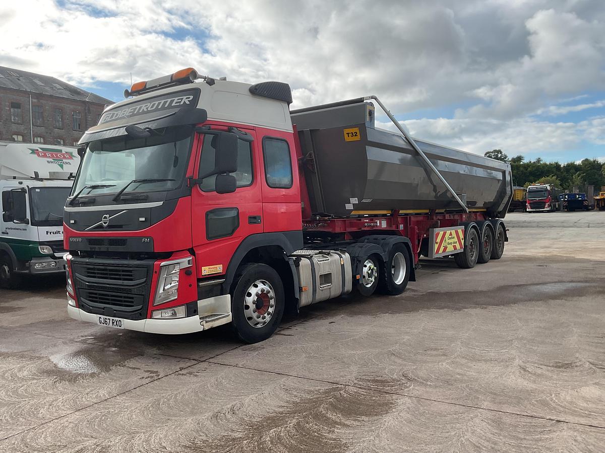 Used 2017 Volvo FM460 G/T 6x2 Midlift