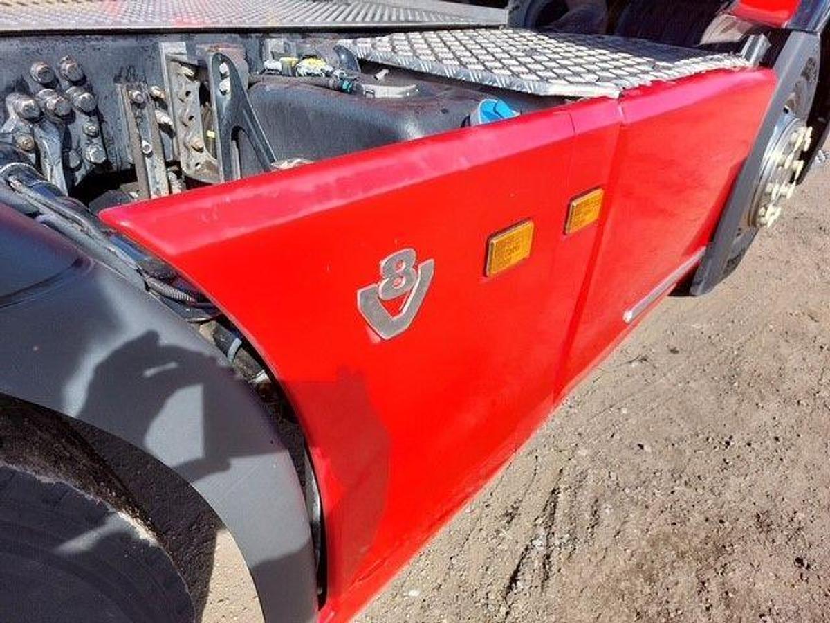 Used 2018 (18) Scania R520 V8 6x2 Rearlift