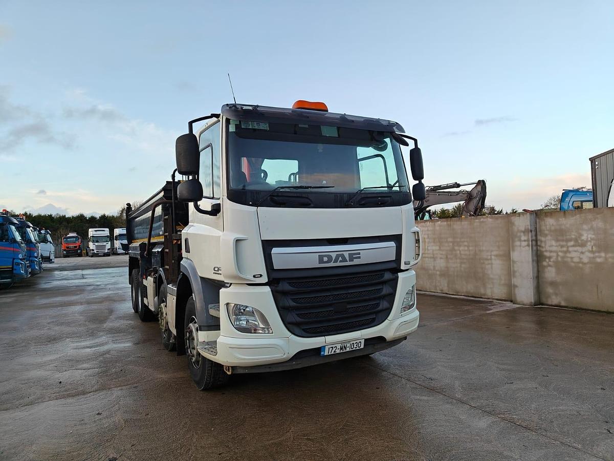 Used 2017 DAF CF400 8x4 Steel Tipper Grab