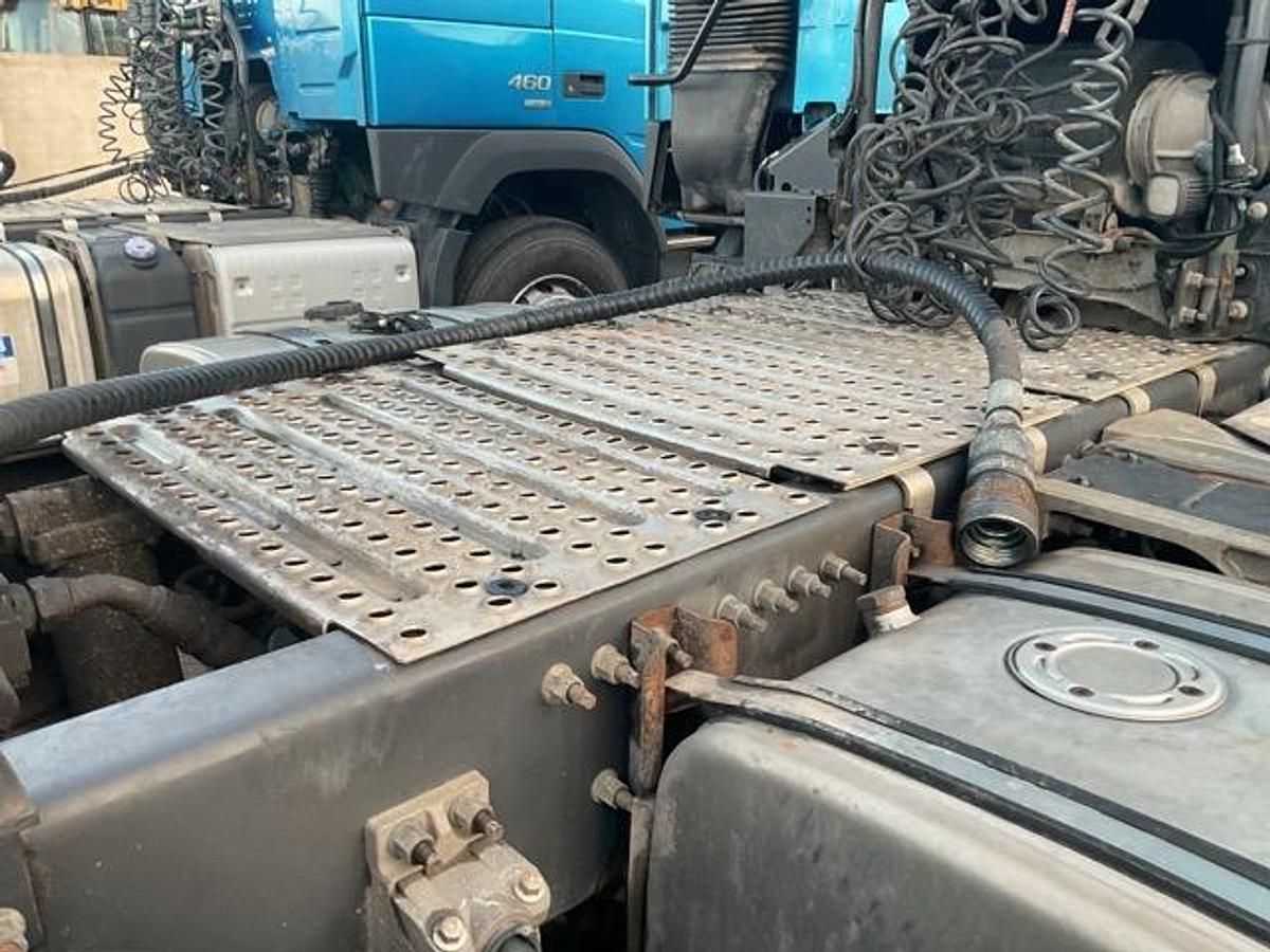 Used 2020 Volvo FMX420 6x2 Tag Axle