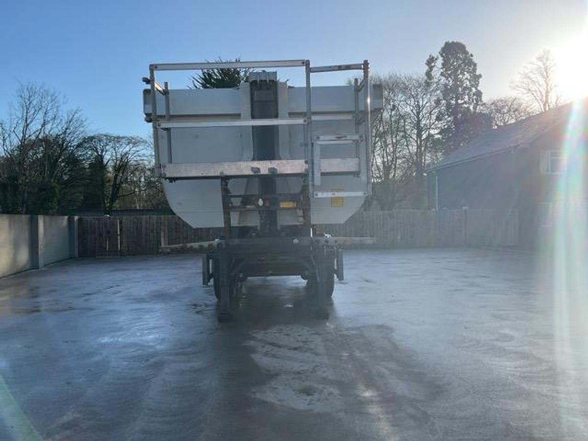 Used 2020 Schmitz Cargobull Tri Axle Tipping Trailer