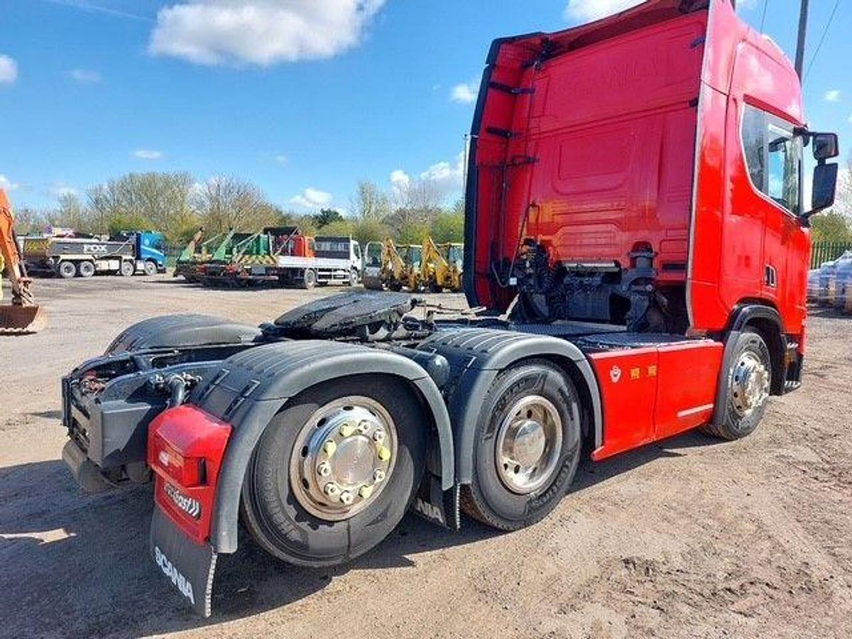 Used 2018 (18) Scania R520 V8 6x2 Rearlift