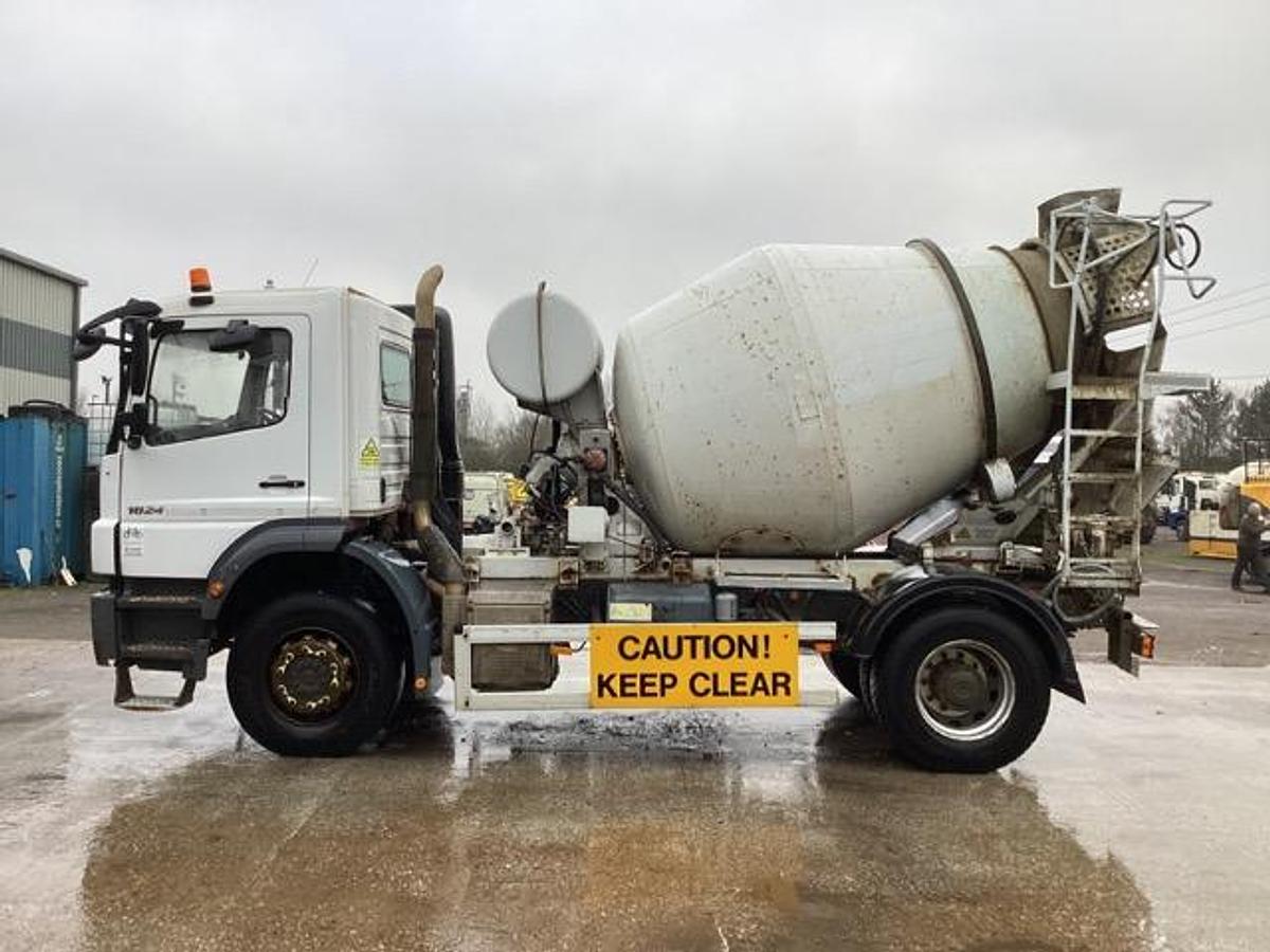 Used 2013 (13) Mercedes Axor 1824 4x2 Concrete Mixer